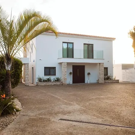 Villa Theo - Cap St Georges